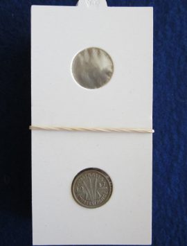 Coin holder for the three pence. Packet of 50